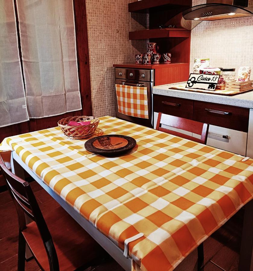 Civico 13 Apartment Brindisi Bagian luar foto