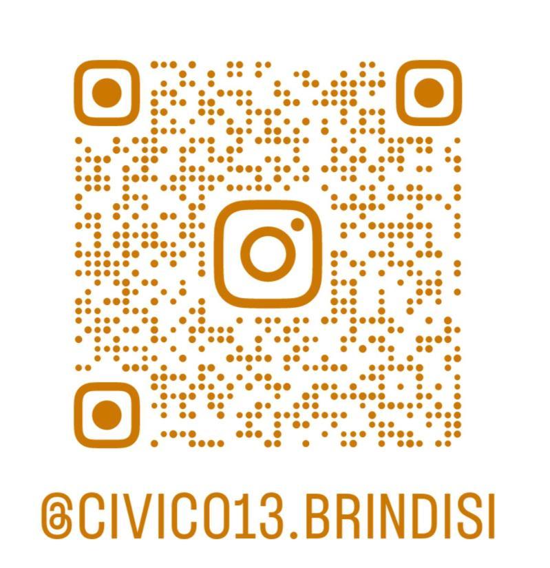 Civico 13 Apartment Brindisi Bagian luar foto